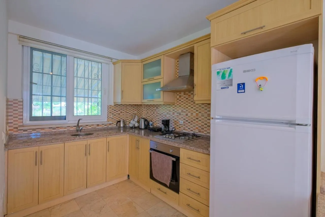 Yas Calis Beach Villa Fethiye 0*,