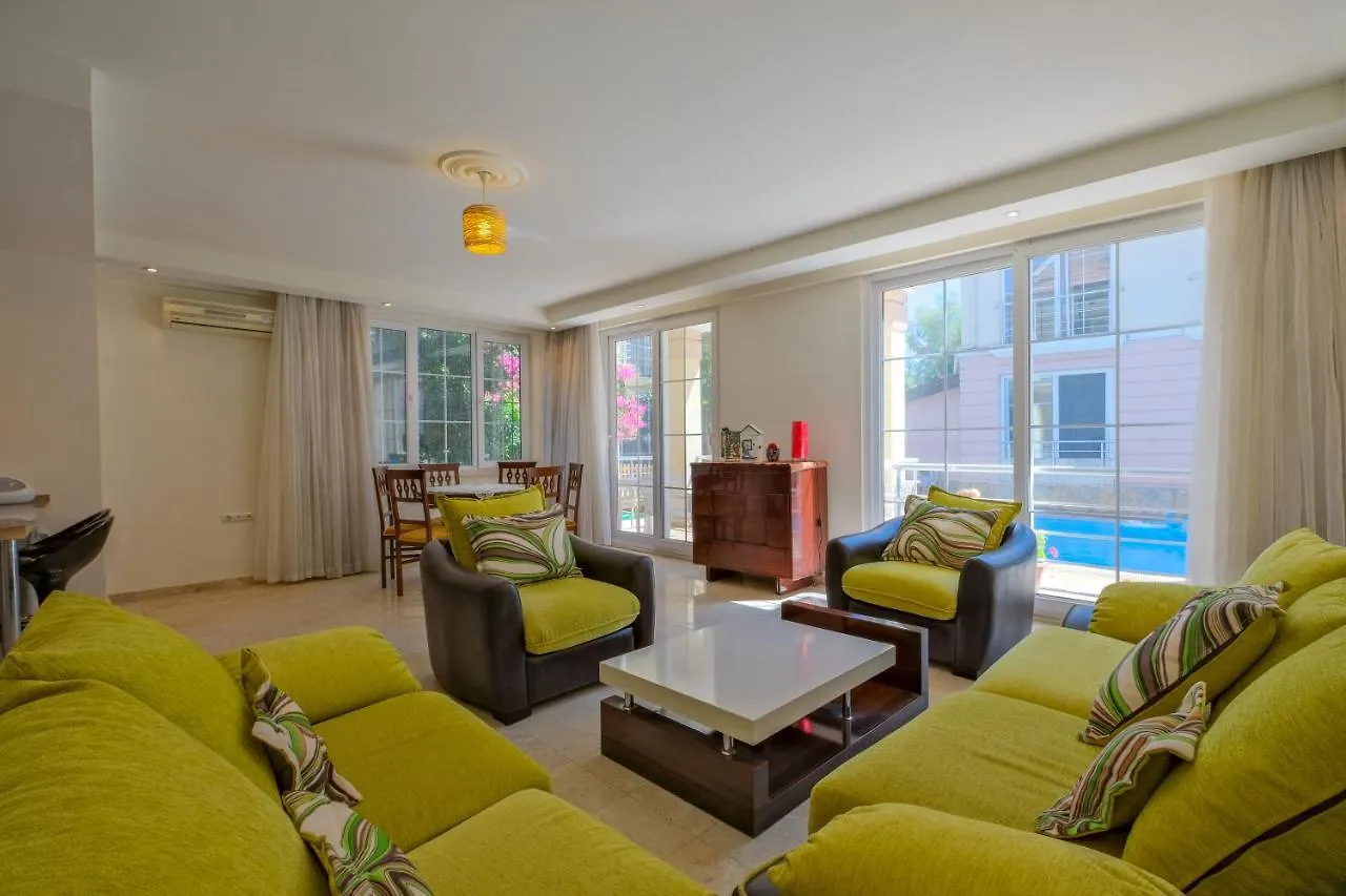 Yas Calis Beach Villa Fethiye 0*,